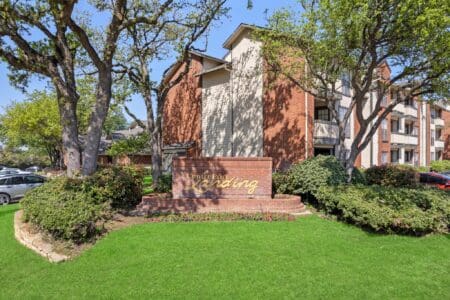 Centreport Landing Apartments